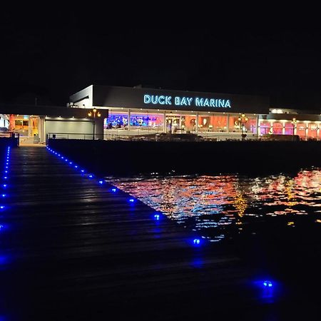 Duck Bay Hotel & Restaurant Баллох Екстер'єр фото